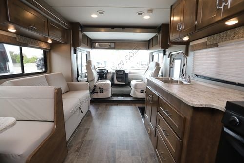 2018 Winnebago Intent 30R