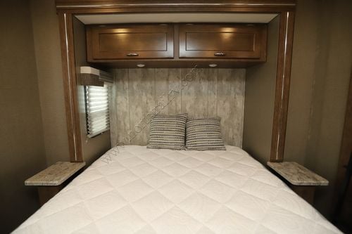 2018 Winnebago Intent 30R