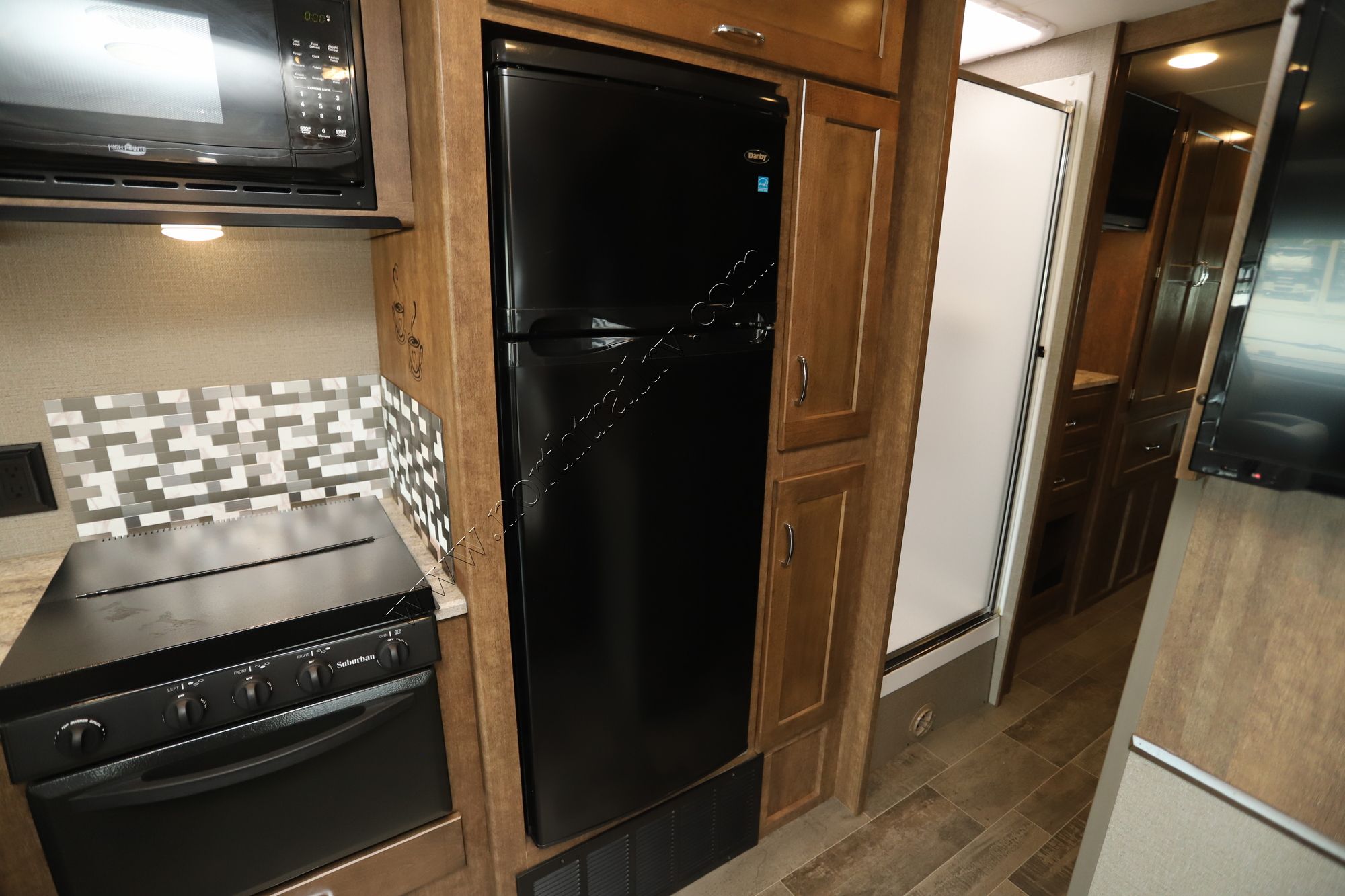 Used 2018 Winnebago Intent 30R Class A  For Sale