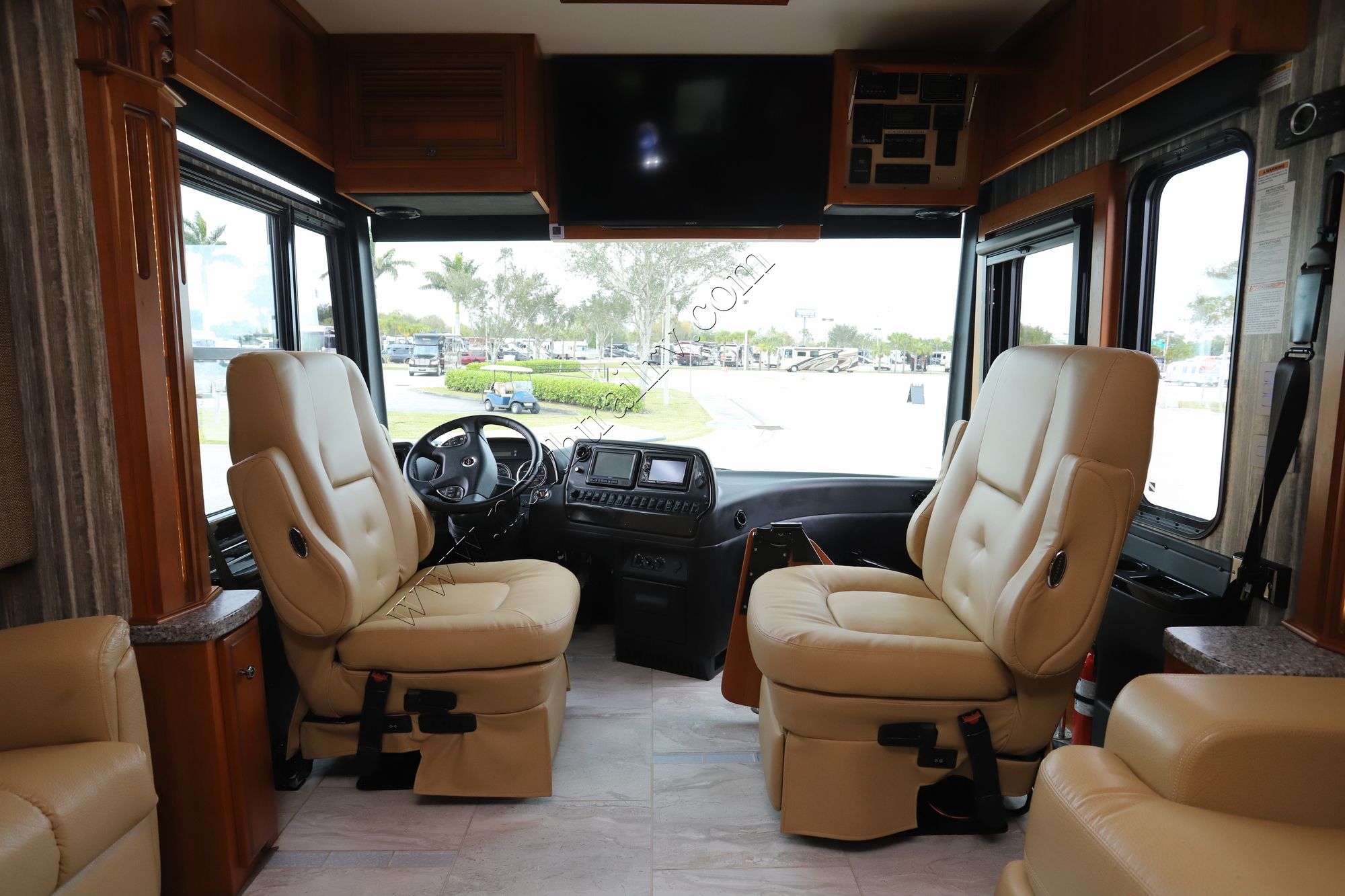 Used 2017 Newmar Dutch Star 4369 Class A  For Sale