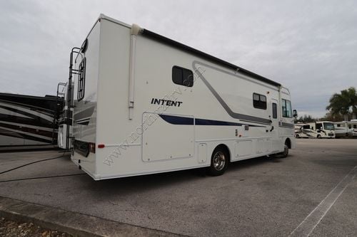 2018 Winnebago Intent 30R