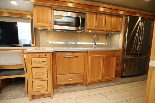 2022 Tiffin Motor Homes Allegro Red 37PA