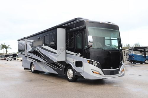 2022 Tiffin Motor Homes Allegro Red 37PA