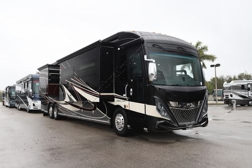 2020 American Coach American Dream 45A