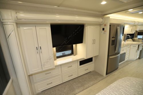 2025 Newmar Super Star 4059 Super C