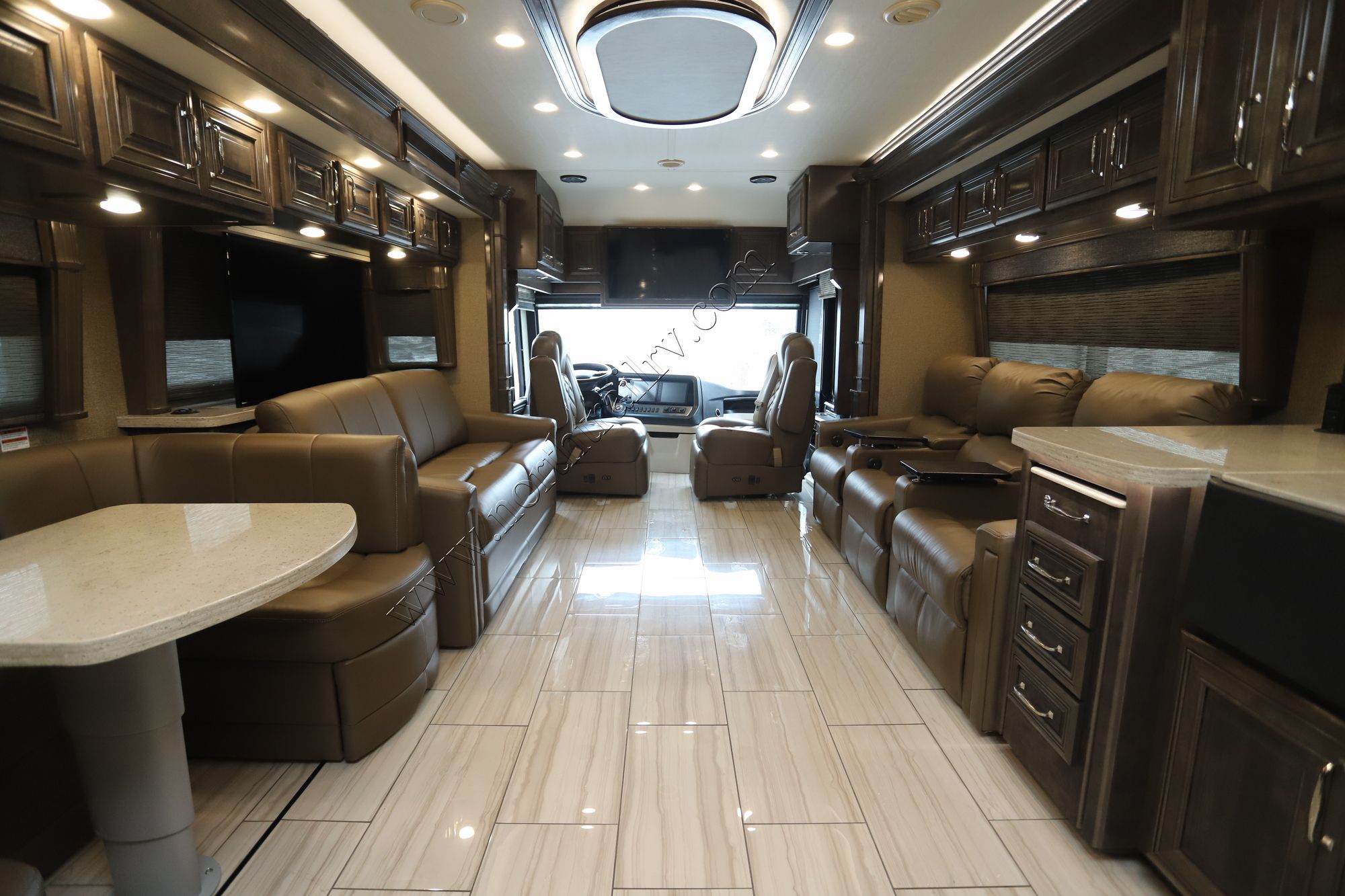 Used 2020 American Coach Dream 45A Class A  For Sale