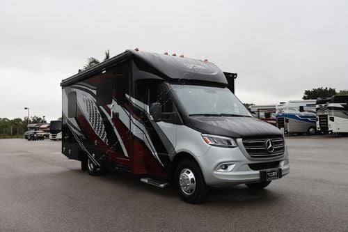 2022 Renegade Rv Vienna 25VFWS