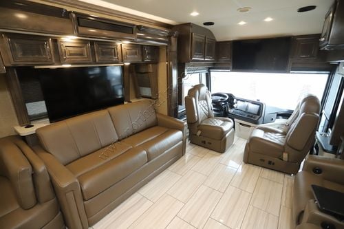 2020 American Coach American Dream 45A