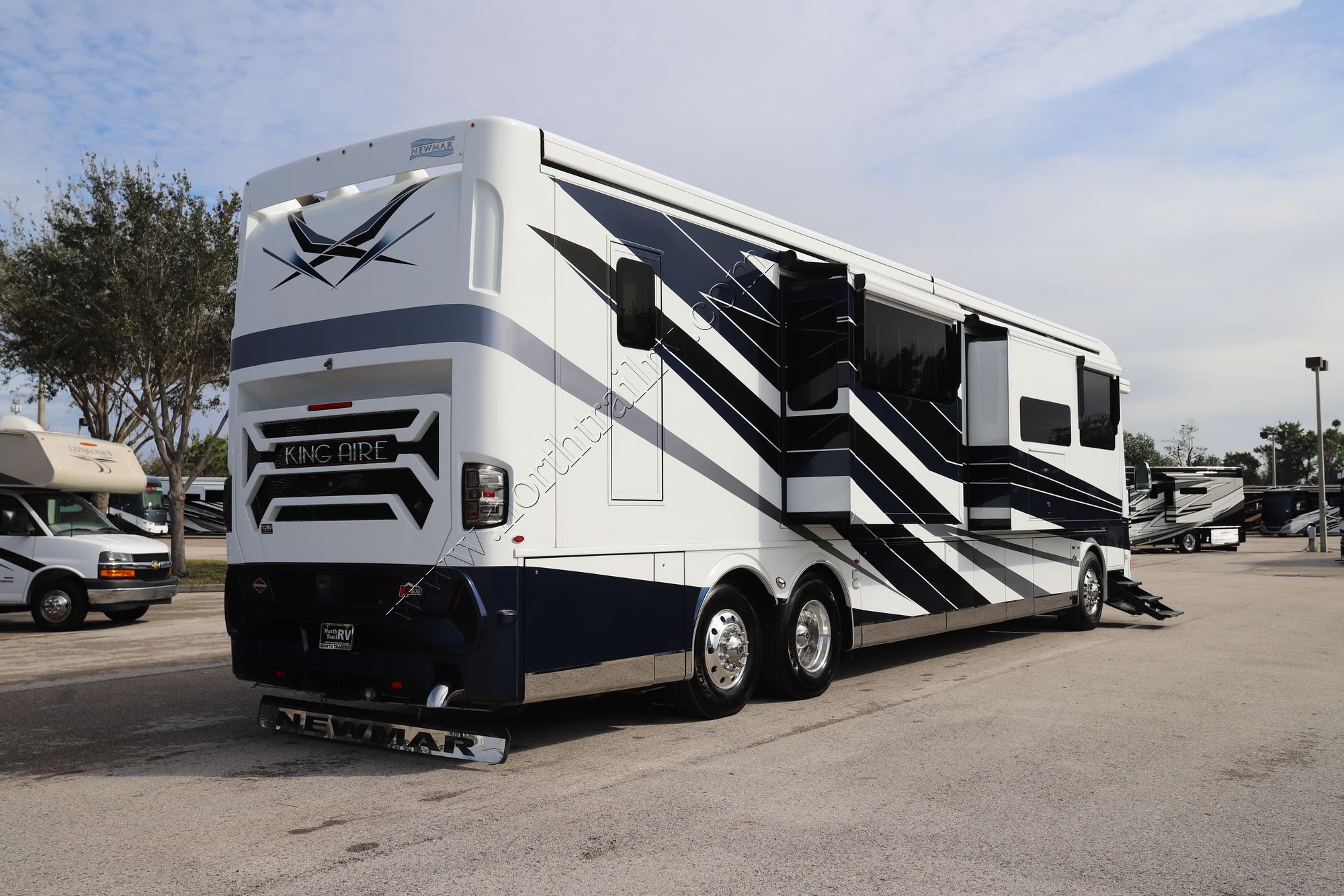 Used 2021 Newmar King Aire 4531 Class A  For Sale