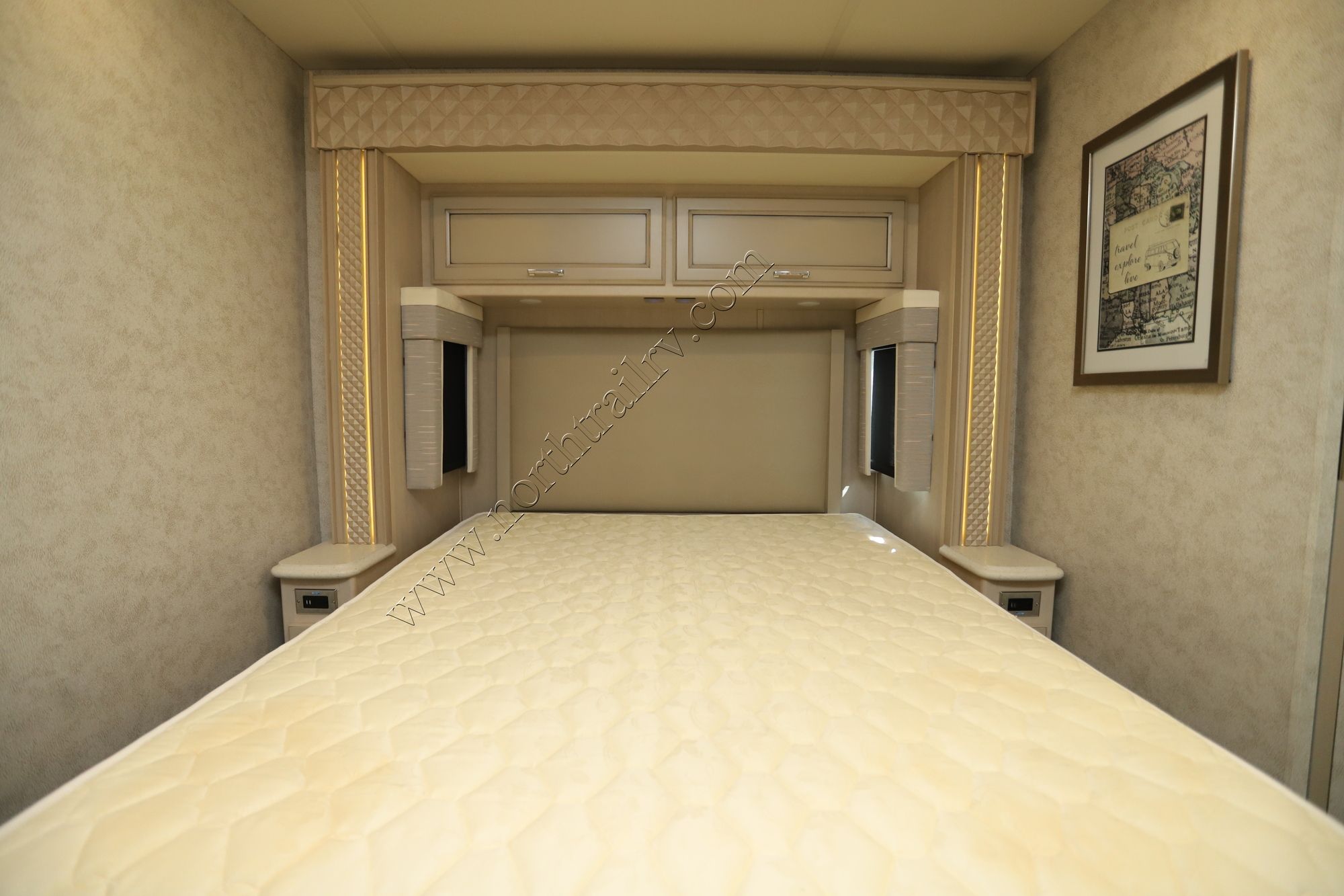 Used 2023 Newmar Bay Star 3616 Class A  For Sale