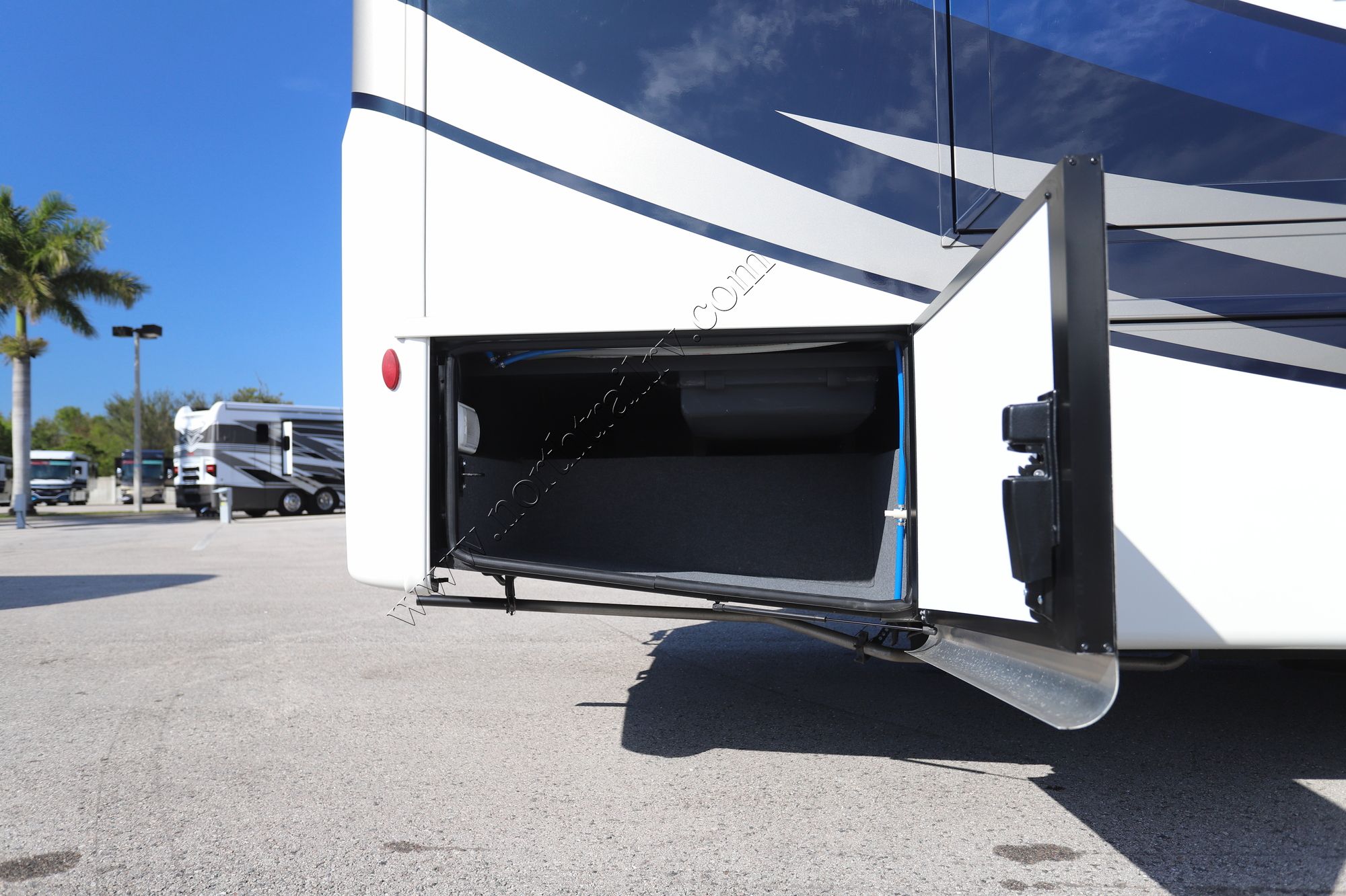 Used 2023 Newmar Bay Star 3616 Class A  For Sale