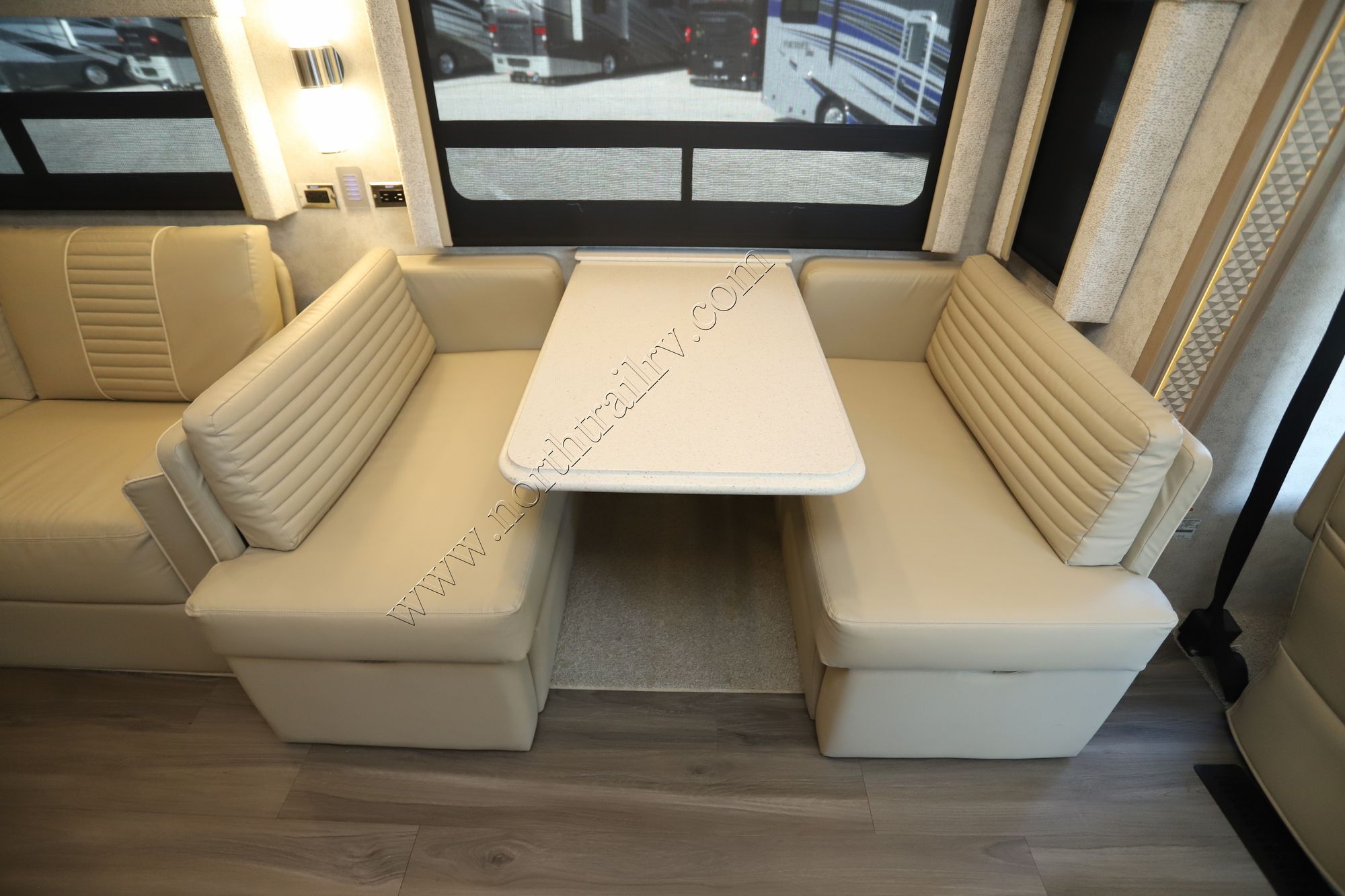 Used 2023 Newmar Bay Star 3616 Class A  For Sale