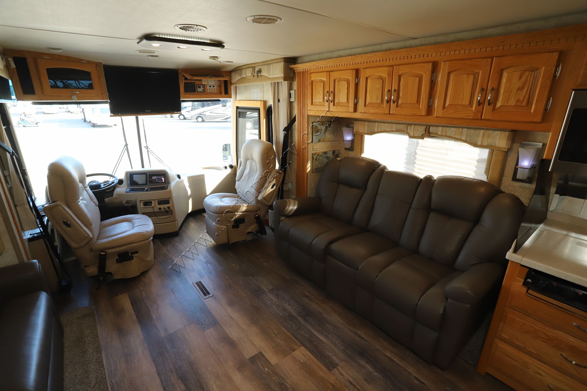 Used 2005 Newmar Kountry Star 3910 Class A  For Sale