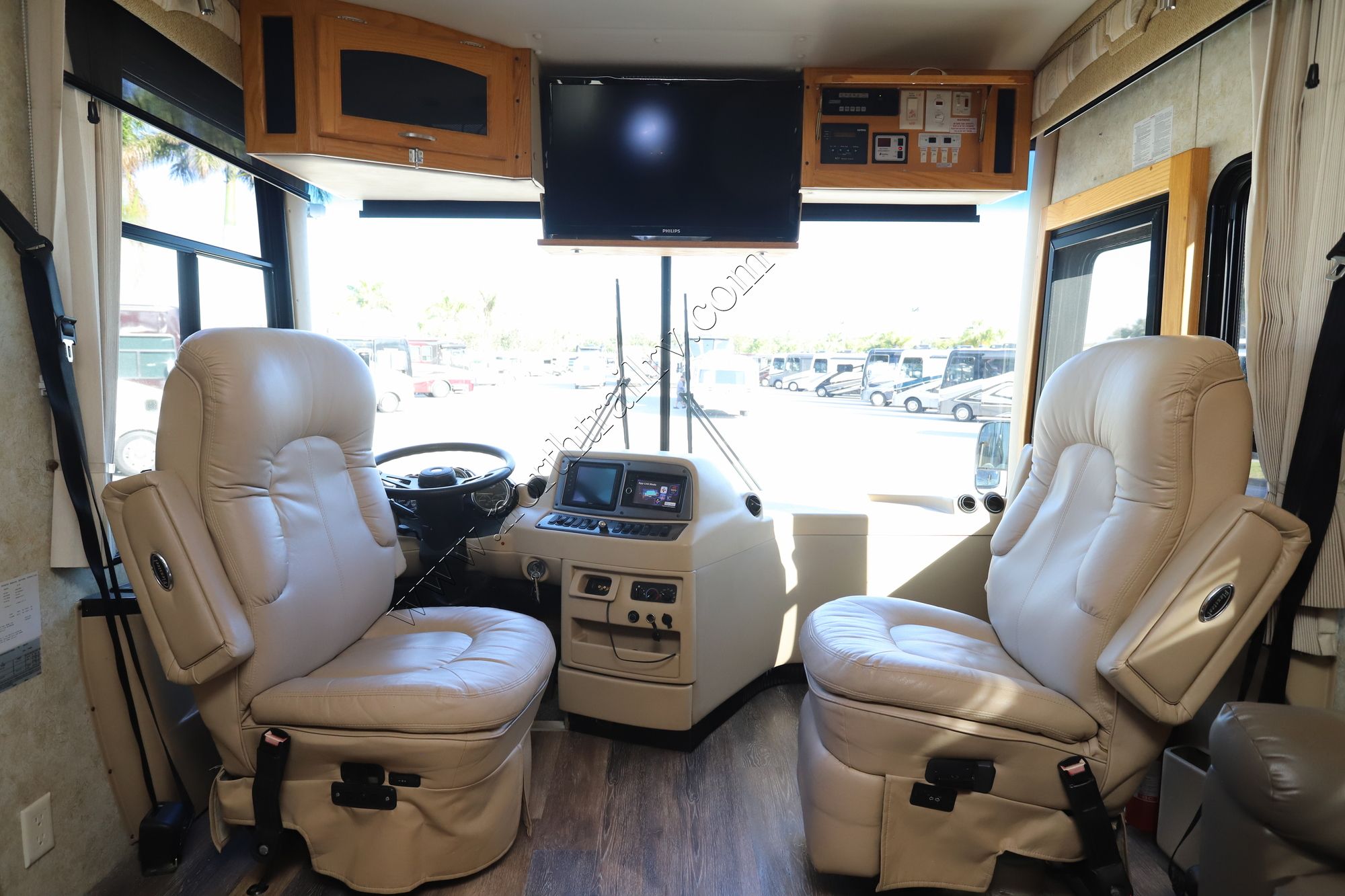 Used 2005 Newmar Kountry Star 3910 Class A  For Sale