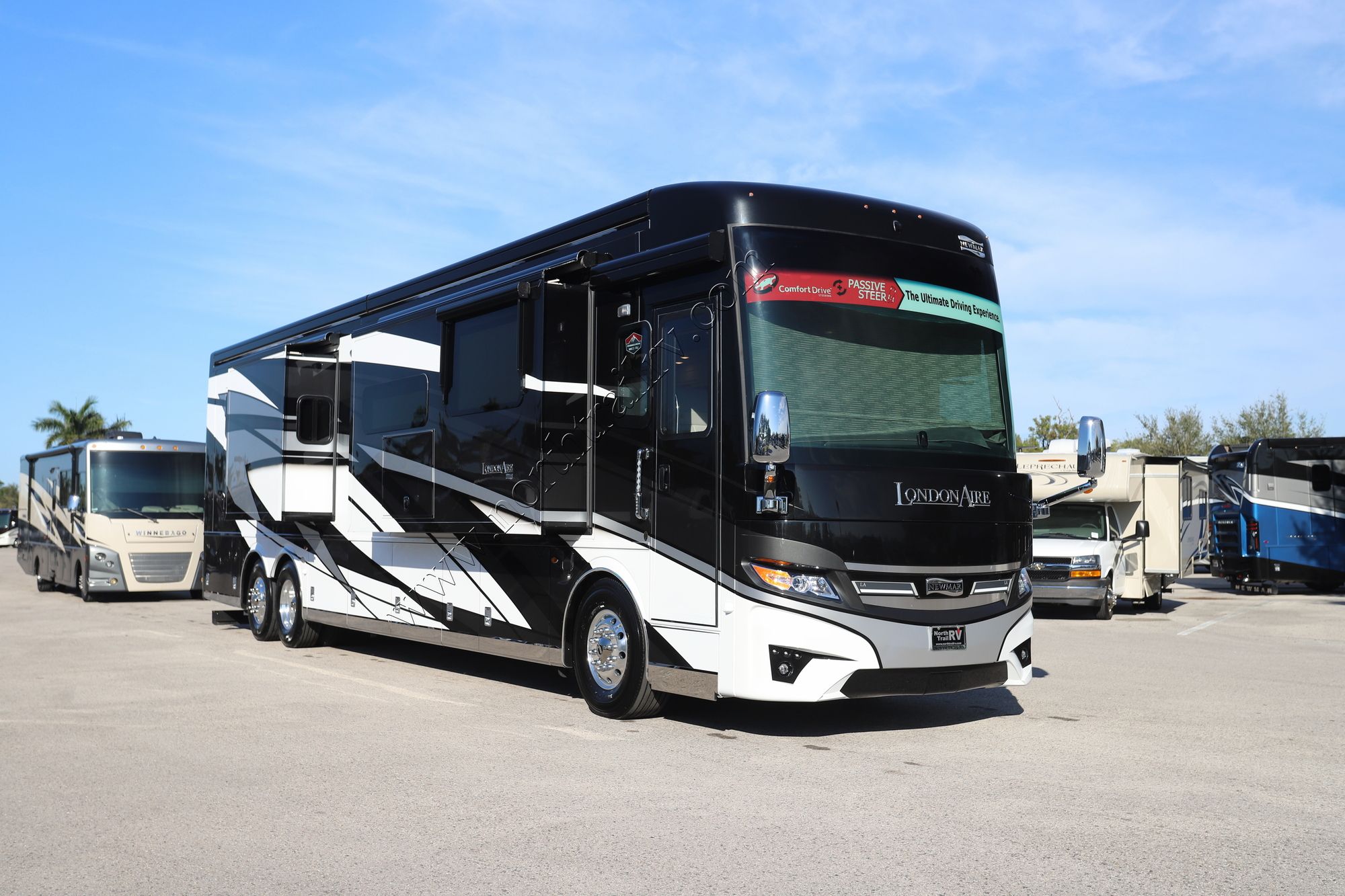 New 2025 Newmar London Aire 4551 Class A  For Sale