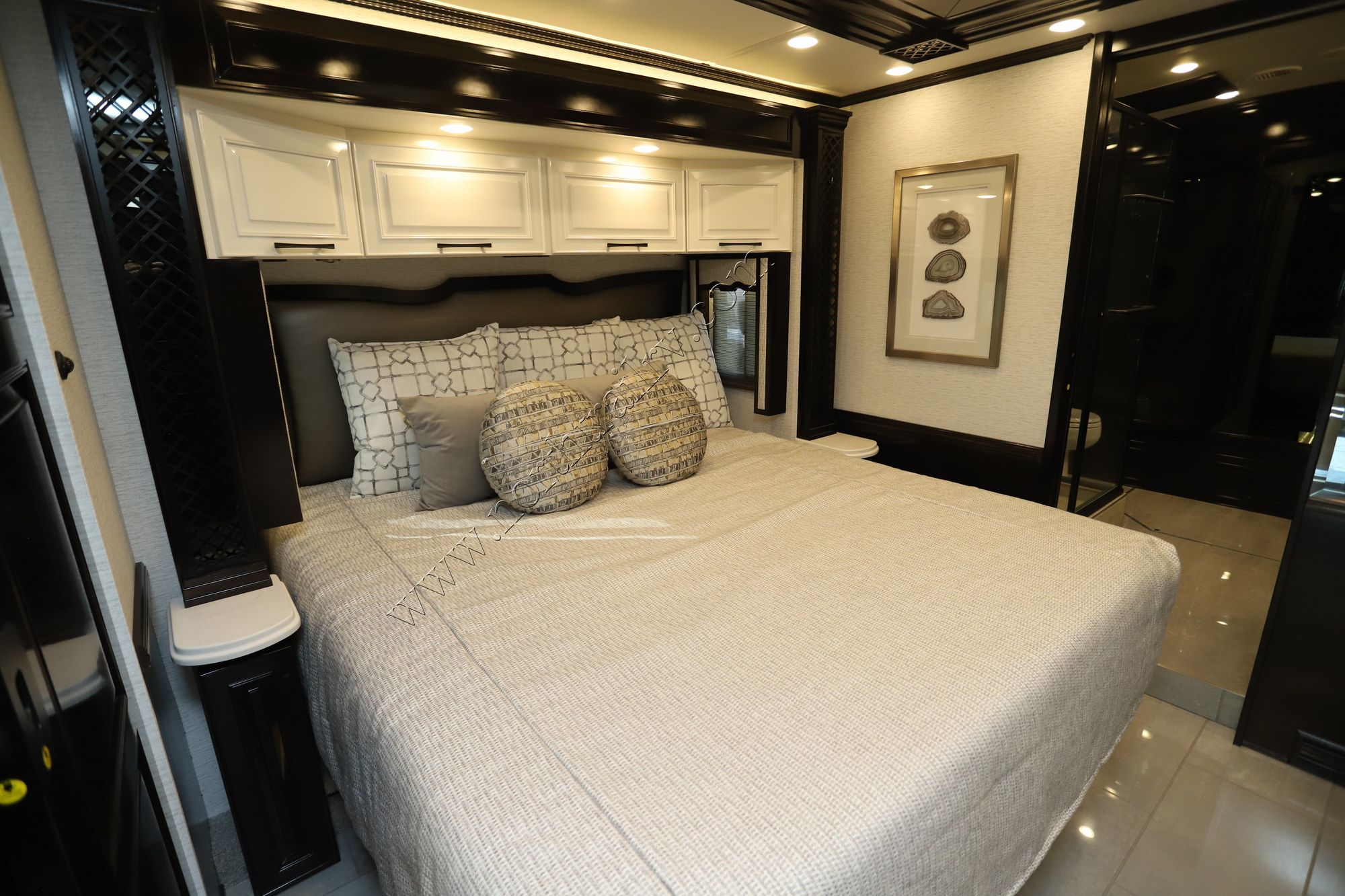 New 2025 Newmar London Aire 4551 Class A  For Sale