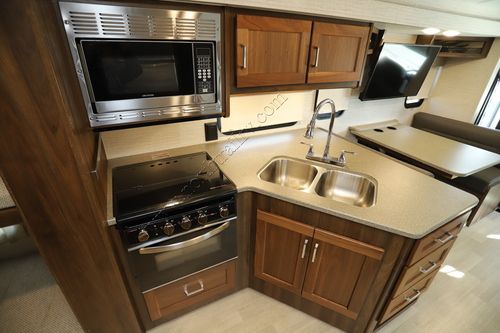 2022 Winnebago Vista 31B