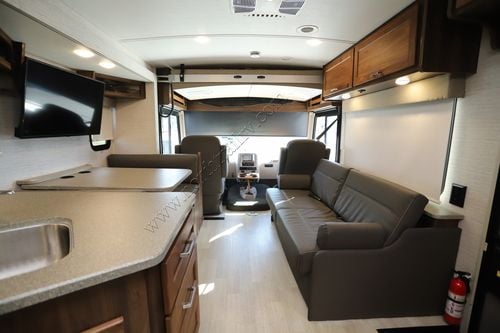 2022 Winnebago Vista 31B