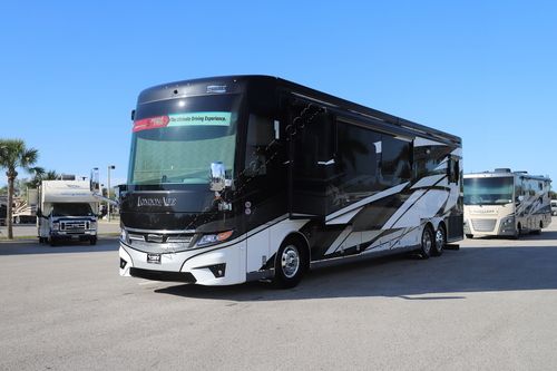 2025 Newmar London Aire 4551