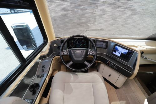 2023 Tiffin Motor Homes Phaeton 40IH