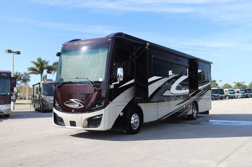 2023 Tiffin Motor Homes Phaeton 40IH