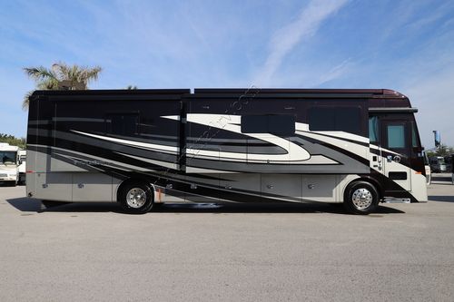 2023 Tiffin Motor Homes Phaeton 40IH