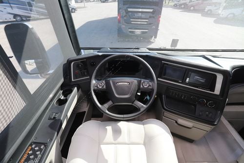 2023 Newmar Ventana 3407