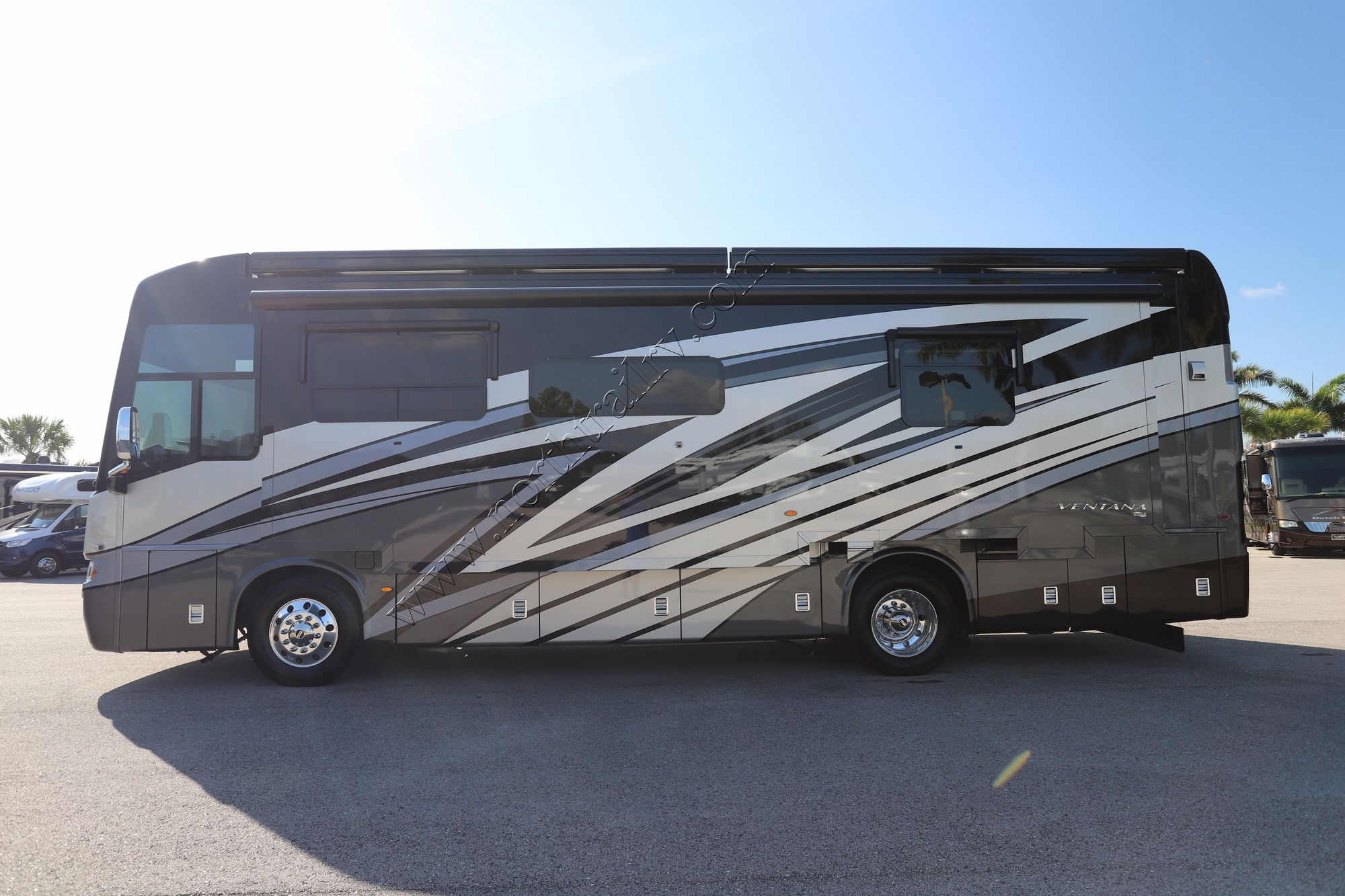 Used 2023 Newmar Ventana 3407 Class A  For Sale