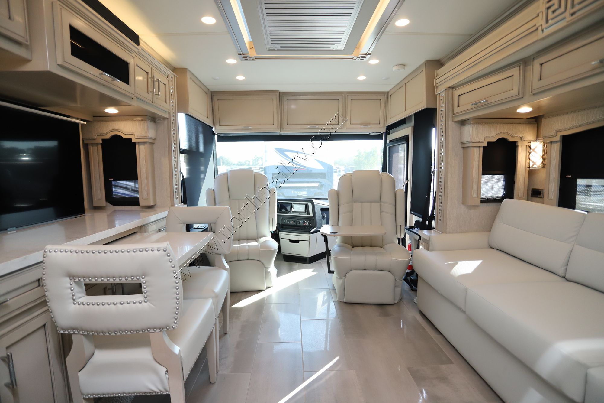 Used 2023 Newmar Ventana 3407 Class A  For Sale