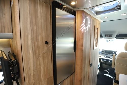 2025 Airstream Interstate 19 Tommy Bahama