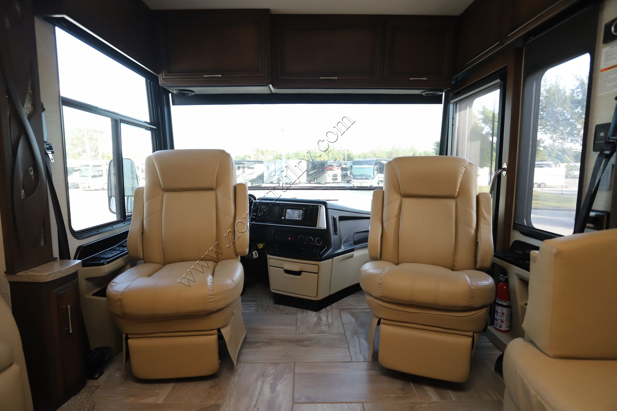 Used 2019 Newmar Ventana 3412 Class A  For Sale