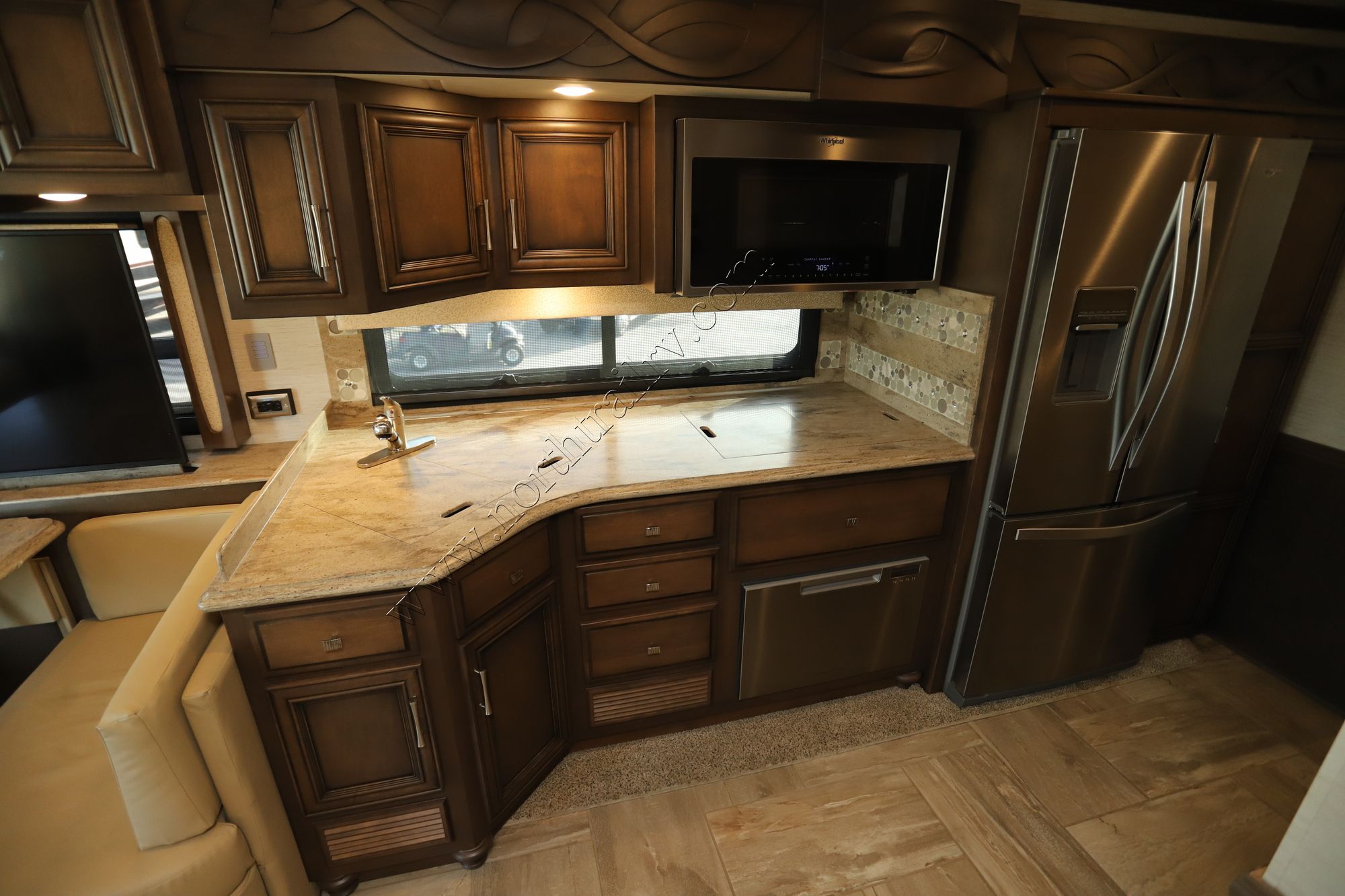 Used 2019 Newmar Ventana 3412 Class A  For Sale