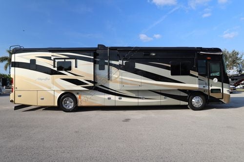 2012 Tiffin Motor Homes Allegro Bus 40QBP