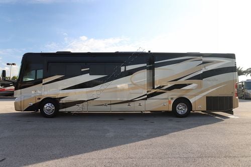 2012 Tiffin Motor Homes Allegro Bus 40QBP