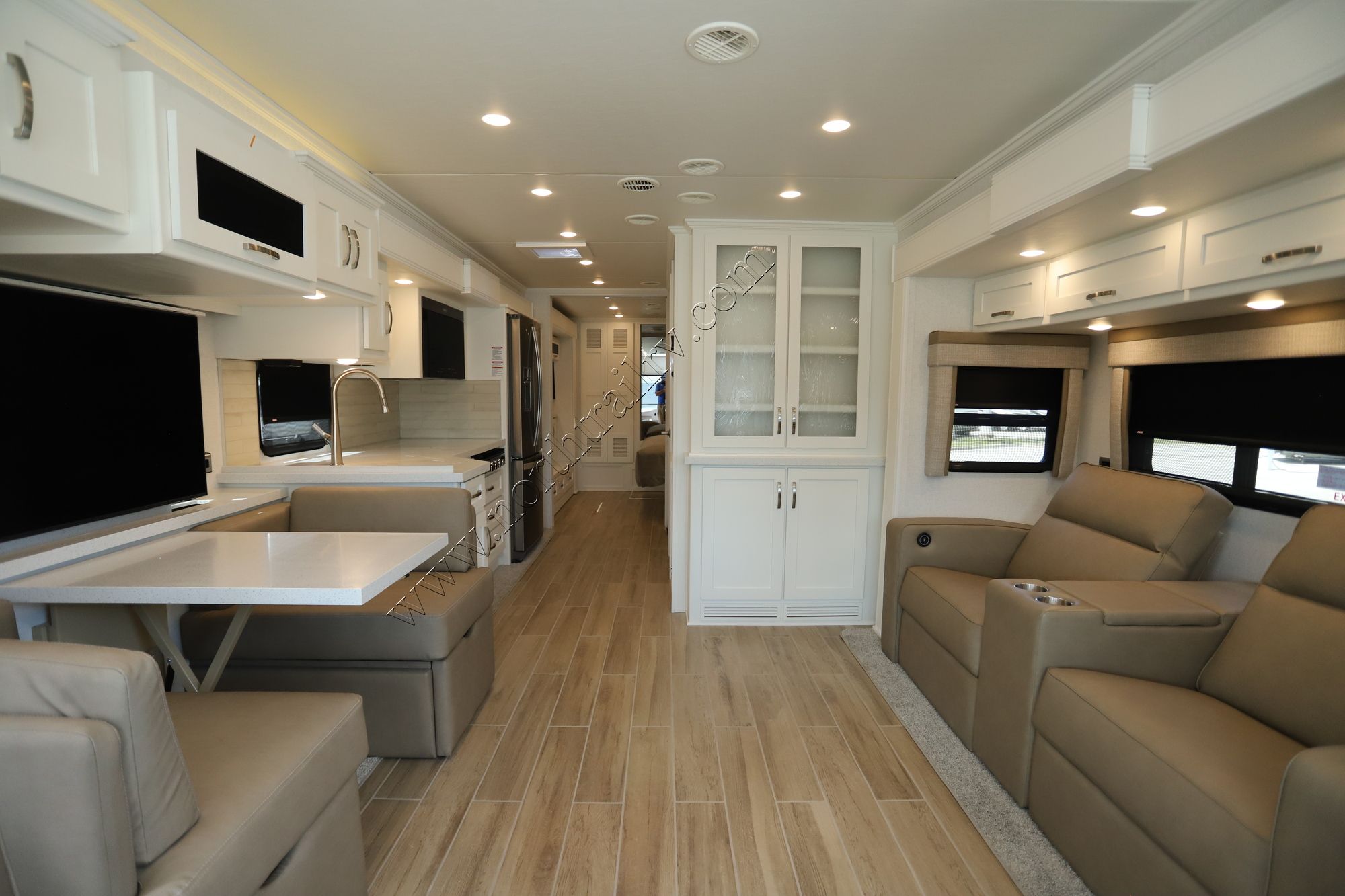 New 2025 Newmar Northern Star 3418 Class A  For Sale