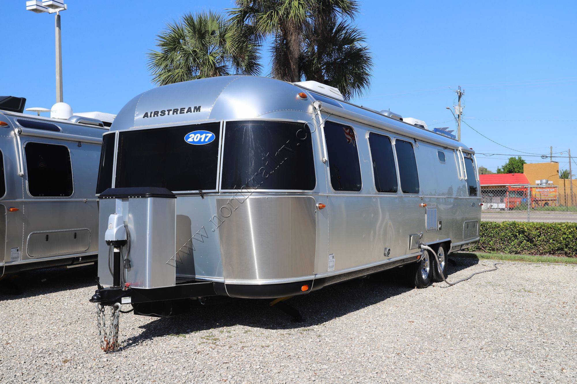 Used 2017 Airstream Classic 30RB Travel Trailer  For Sale