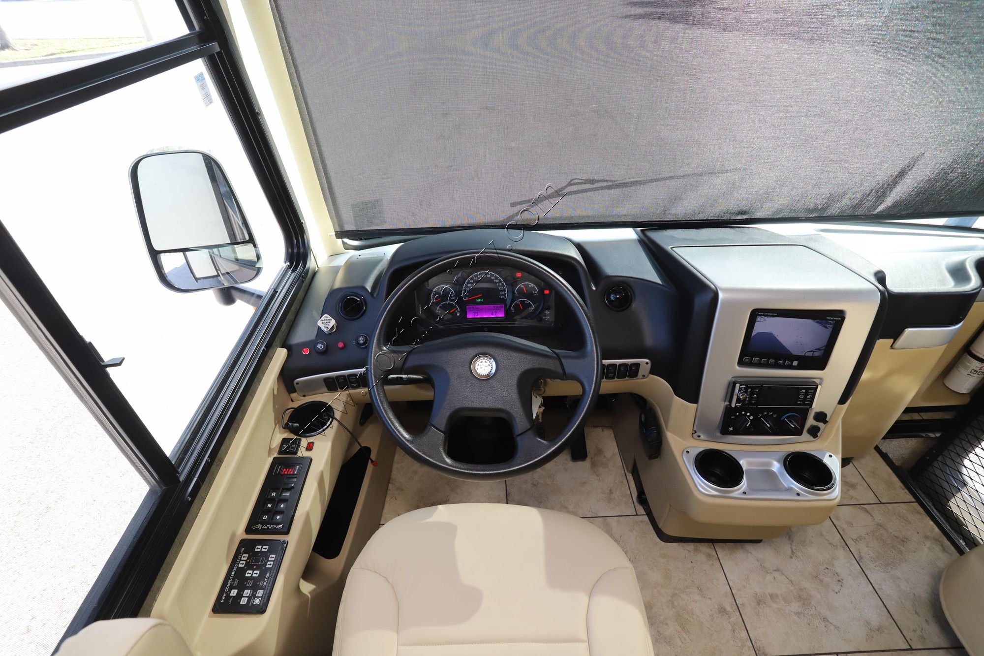 Used 2011 Tiffin Motor Homes Breeze 32BR Class A  For Sale