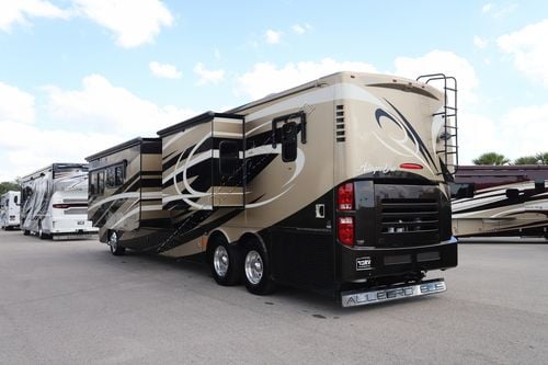 2010 Tiffin Motor Homes Allegro Bus 43QGP