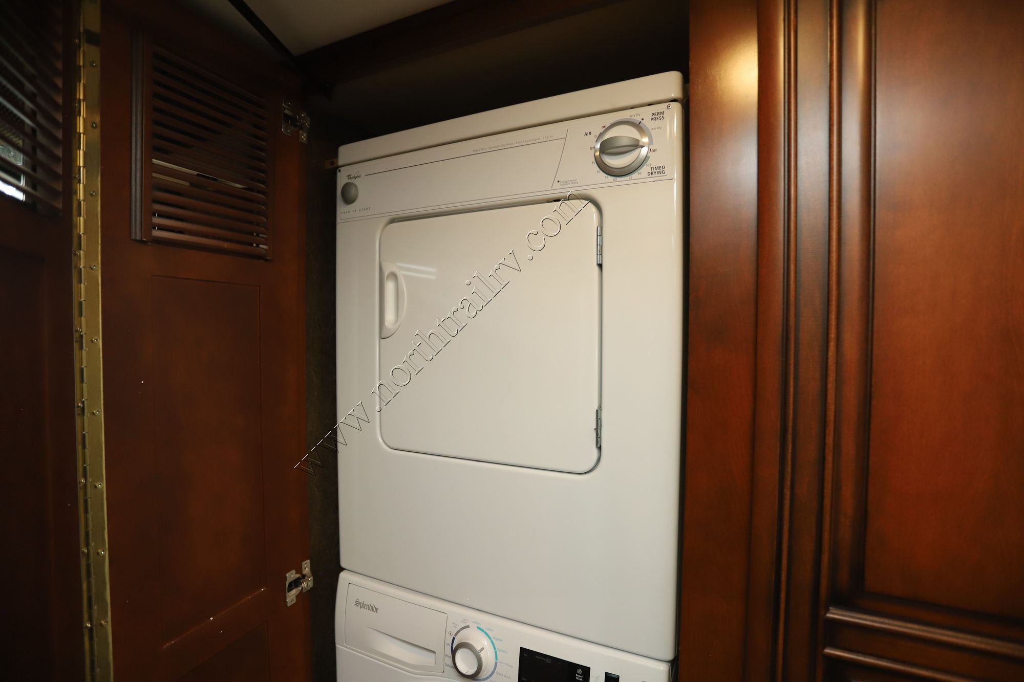 Used 2013 Newmar Dutch Star 4344 Class A  For Sale