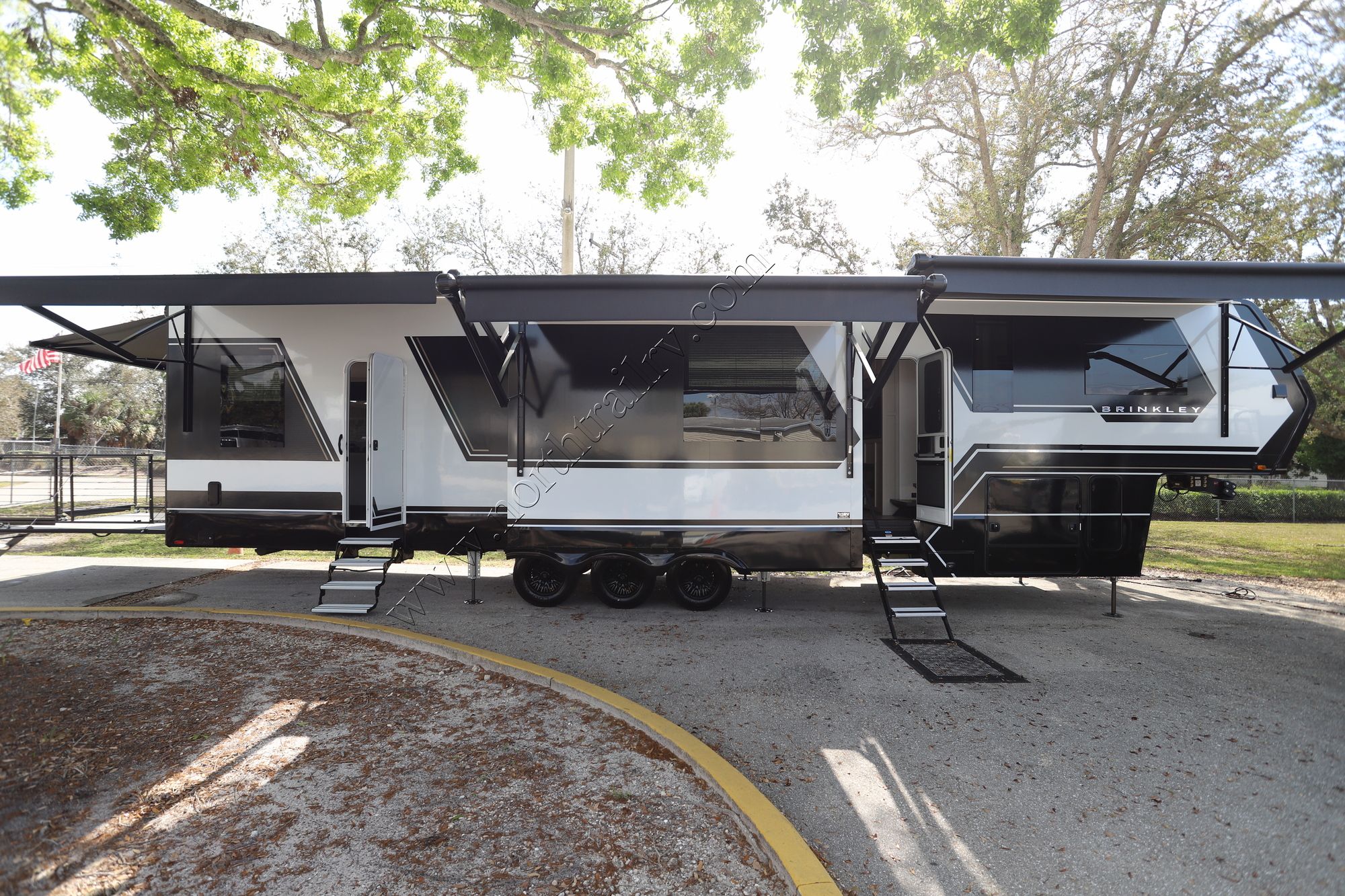 Used 2024 Brinkley Model G 3950 Fifth Wheel  For Sale