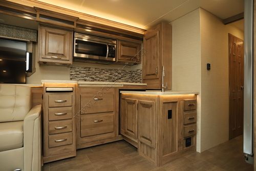 2019 Jayco Seneca 37TS