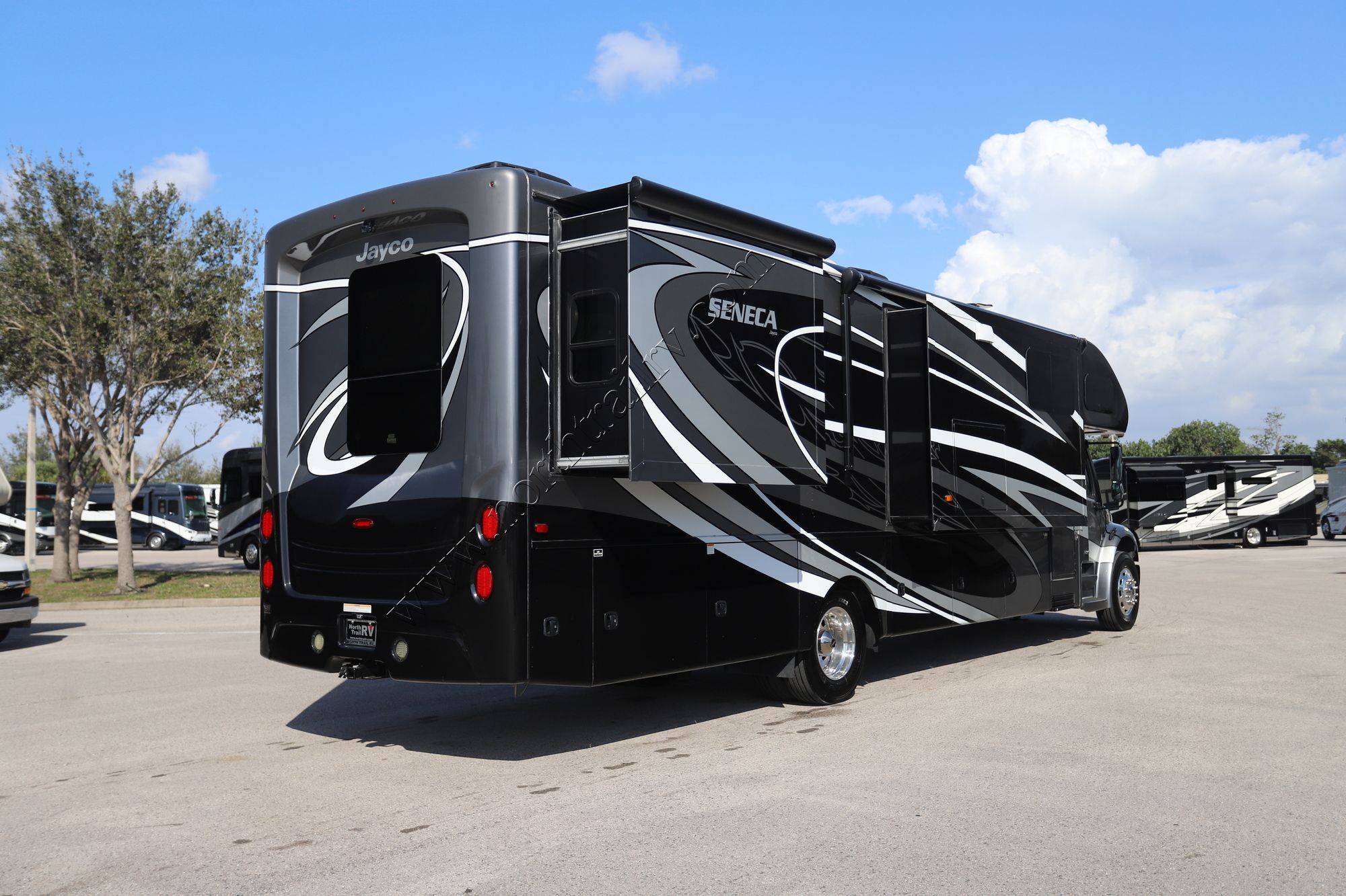 Used 2019 Jayco Seneca 37TS Super C  For Sale