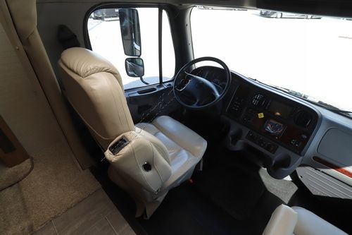 2019 Jayco Seneca 37TS