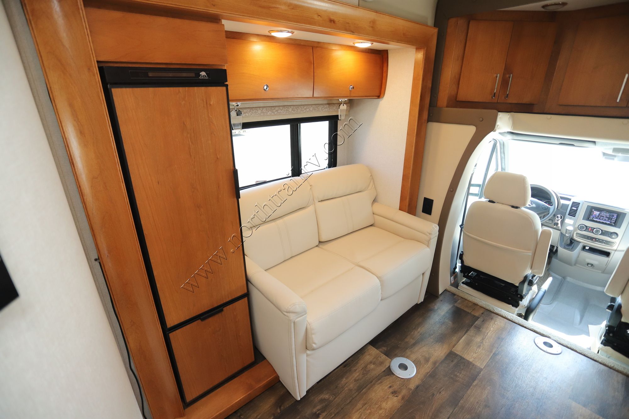 Used 2019 Tiffin Motor Homes Wayfarer 24TW Class C  For Sale