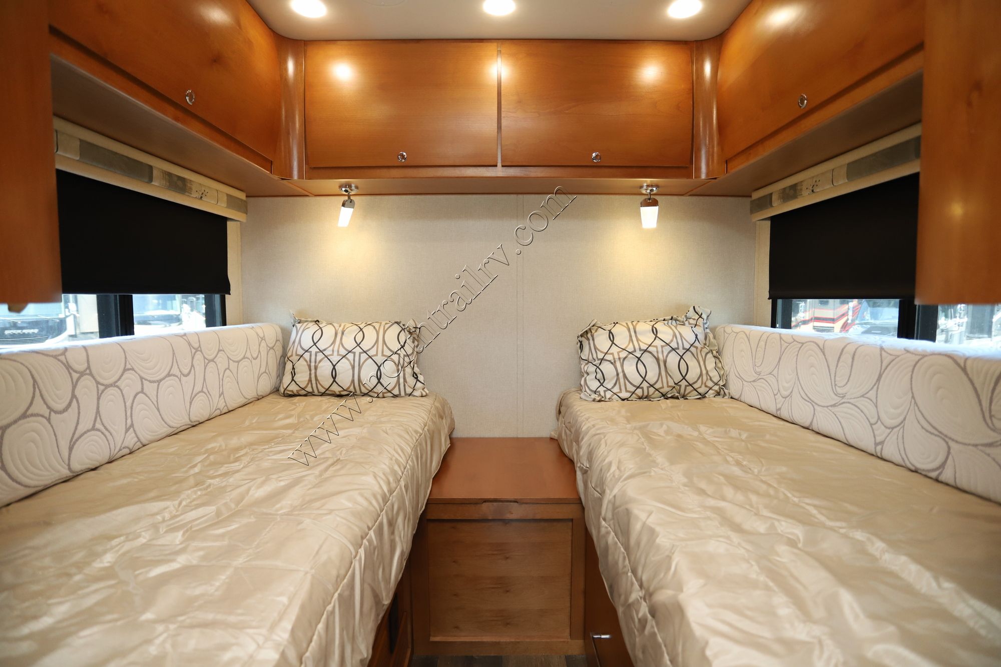 Used 2019 Tiffin Motor Homes Wayfarer 24TW Class C  For Sale