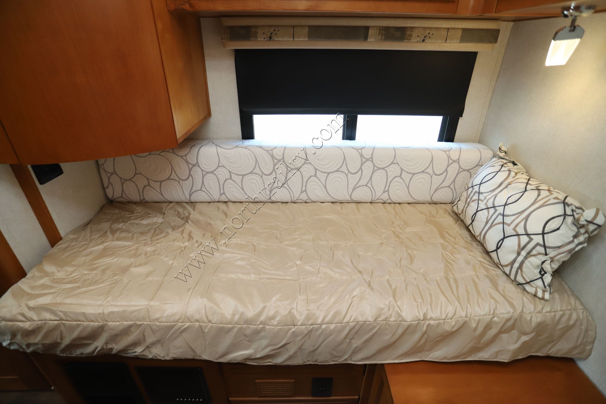 Used 2019 Tiffin Motor Homes Wayfarer 24TW Class C  For Sale