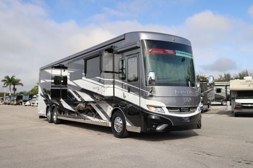 2025 Newmar London Aire 4569