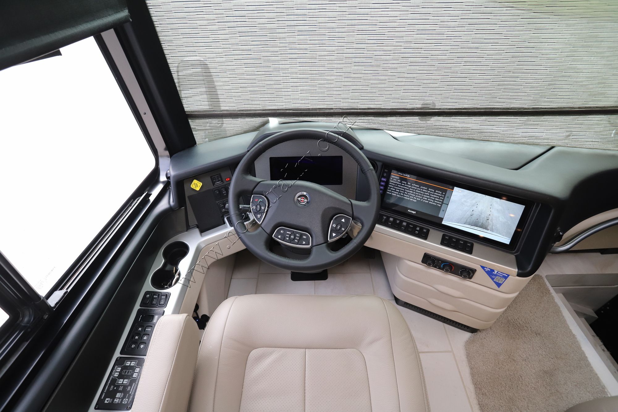 New 2025 Newmar London Aire 4569 Class A  For Sale