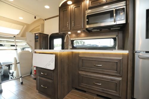 2024 Jayco Seneca Prestige 37K Super C