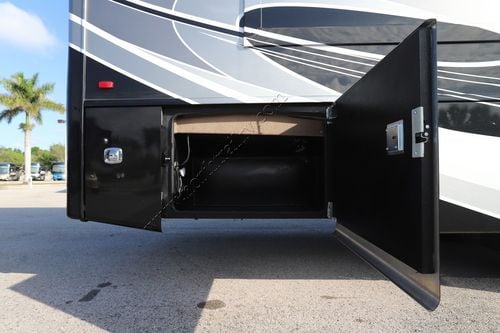 2024 Jayco Seneca 37K